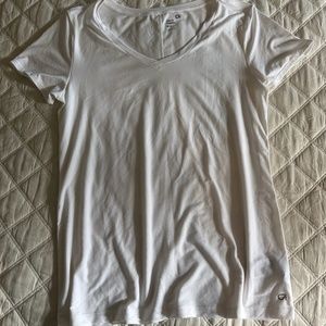 GapFit Breathe White V-Neck Athletic Top